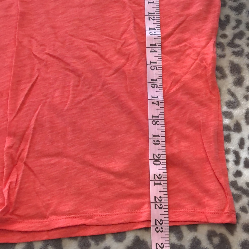 Express Tee in Cayenne Orange Size Medium - Picture 9 of 14
